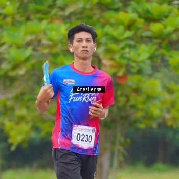 Runner Photo 8107937