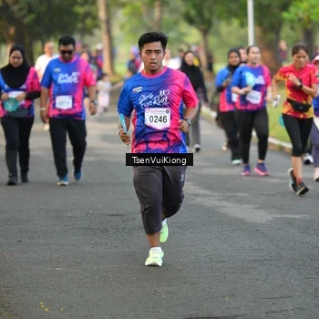 Runner Photo 8107988