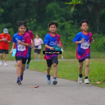 Runner Photo 8107991