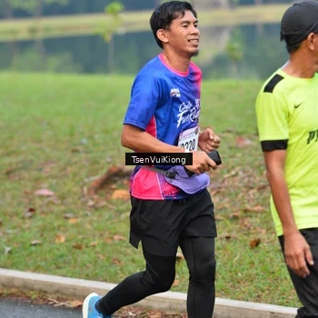 Runner Photo 8108019
