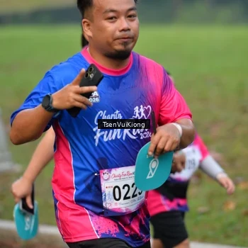 Runner Photo 8108023