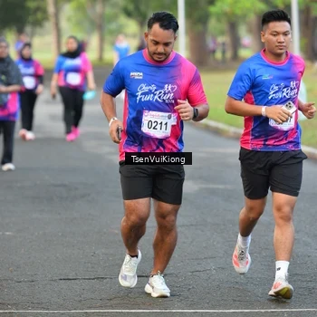 Runner Photo 8108032