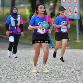 Runner Photo 8108076