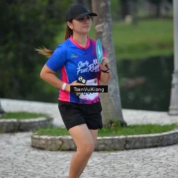 Runner Photo 8108083