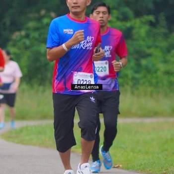 Runner Photo 8108086