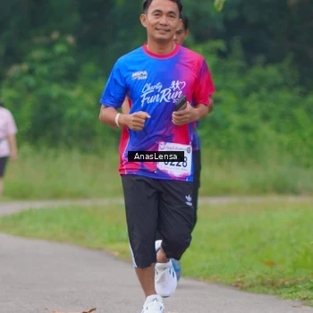 Runner Photo 8108095
