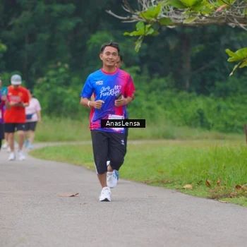 Runner Photo 8108099