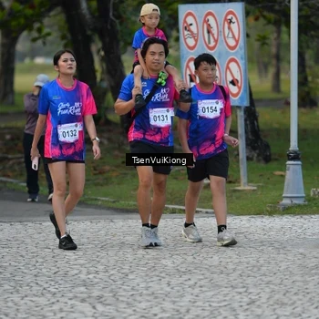 Runner Photo 8108110