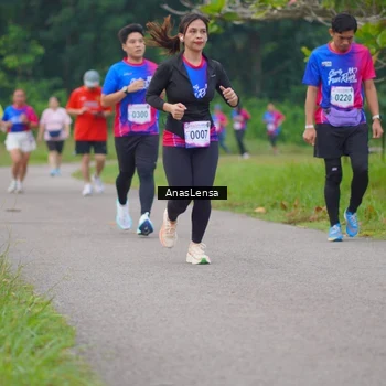 Runner Photo 8108144