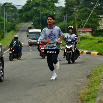 Runner Photo 8108157