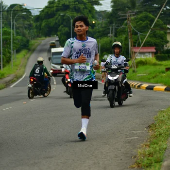 Runner Photo 8108158