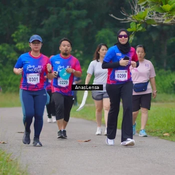 Runner Photo 8108215