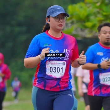 Runner Photo 8108244