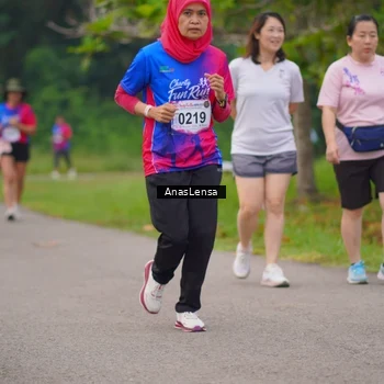 Runner Photo 8108331