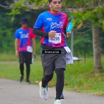 Runner Photo 8108361