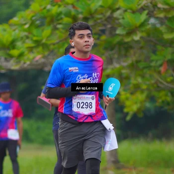 Runner Photo 8108366