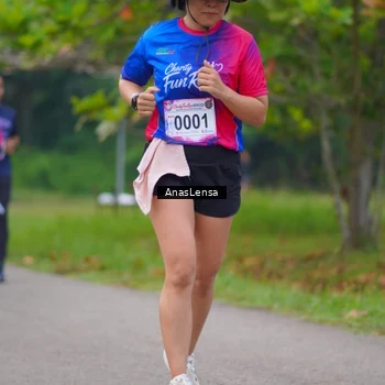 Runner Photo 8108373