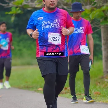 Runner Photo 8108390
