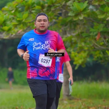 Runner Photo 8108395