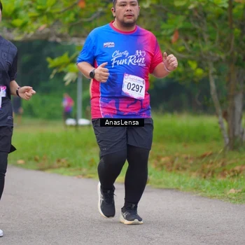 Runner Photo 8108399