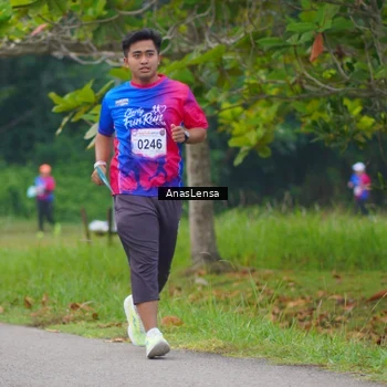 Runner Photo 8108405