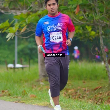 Runner Photo 8108419