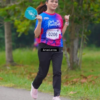 Runner Photo 8108423