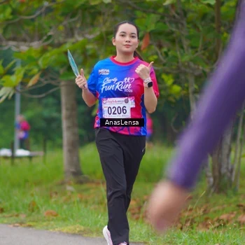 Runner Photo 8108435