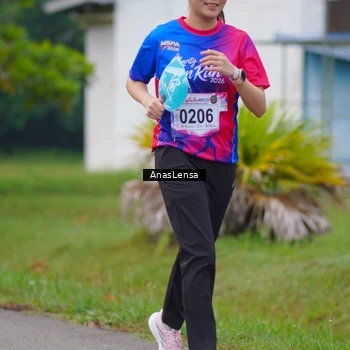 Runner Photo 8108458