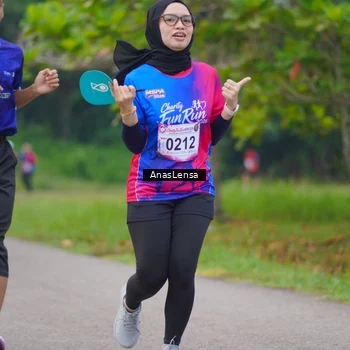 Runner Photo 8108459