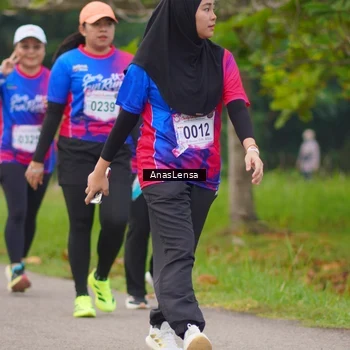 Runner Photo 8108498