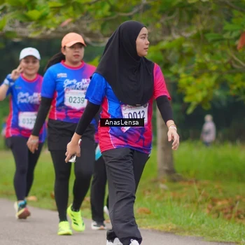 Runner Photo 8108499