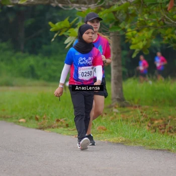 Runner Photo 8108599