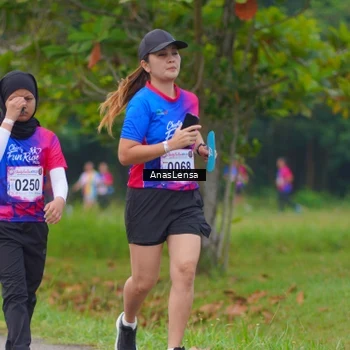Runner Photo 8108696