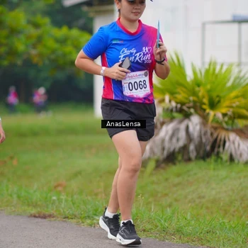 Runner Photo 8108749