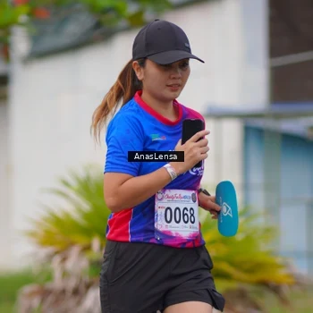 Runner Photo 8108750