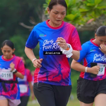 Runner Photo 8108757