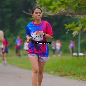 Runner Photo 8108789