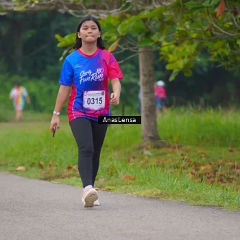 Runner Photo 8108791