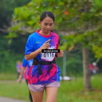 Runner Photo 8108792