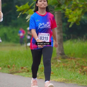 Runner Photo 8108797