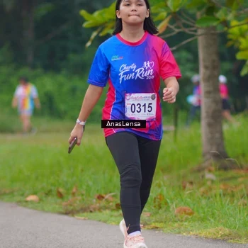 Runner Photo 8108800