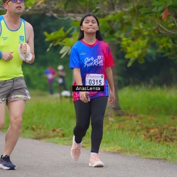 Runner Photo 8108807