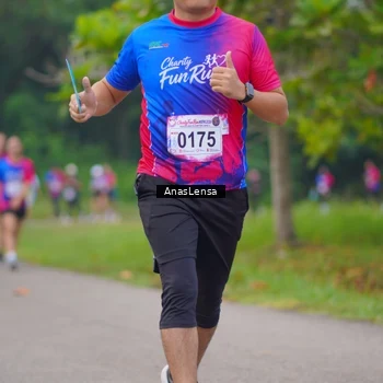 Runner Photo 8108853