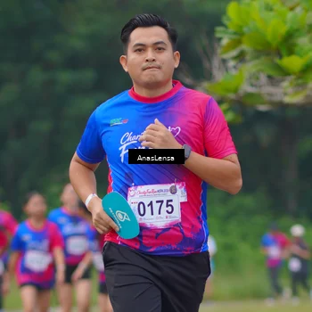 Runner Photo 8108911