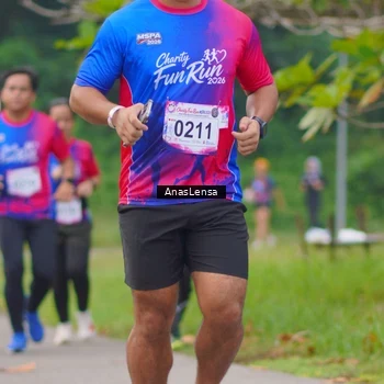 Runner Photo 8109021