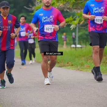 Runner Photo 8109022