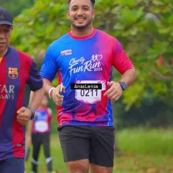 Runner Photo 8109032