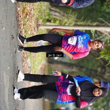 Runner Photo 8109051