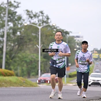 Runner Photo 8109060